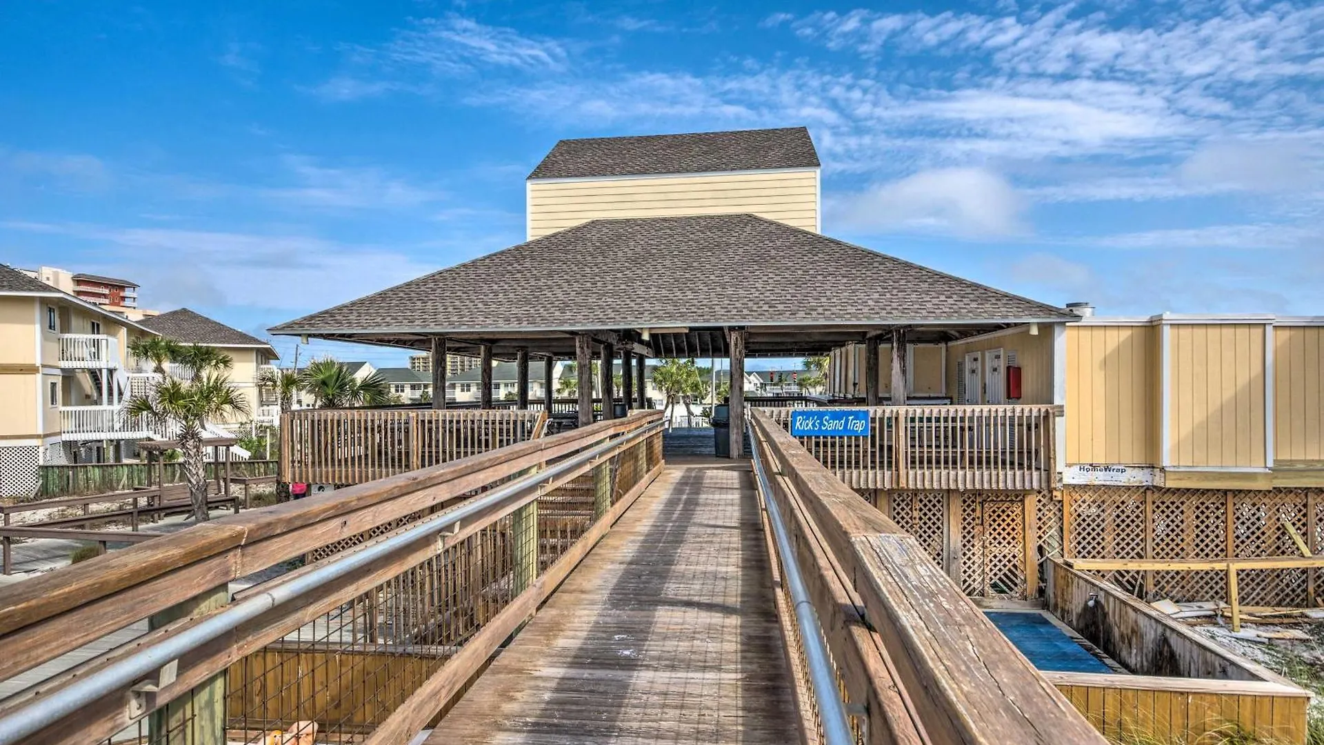 Apartment Destin Condo With Community Pools And Beach Access!