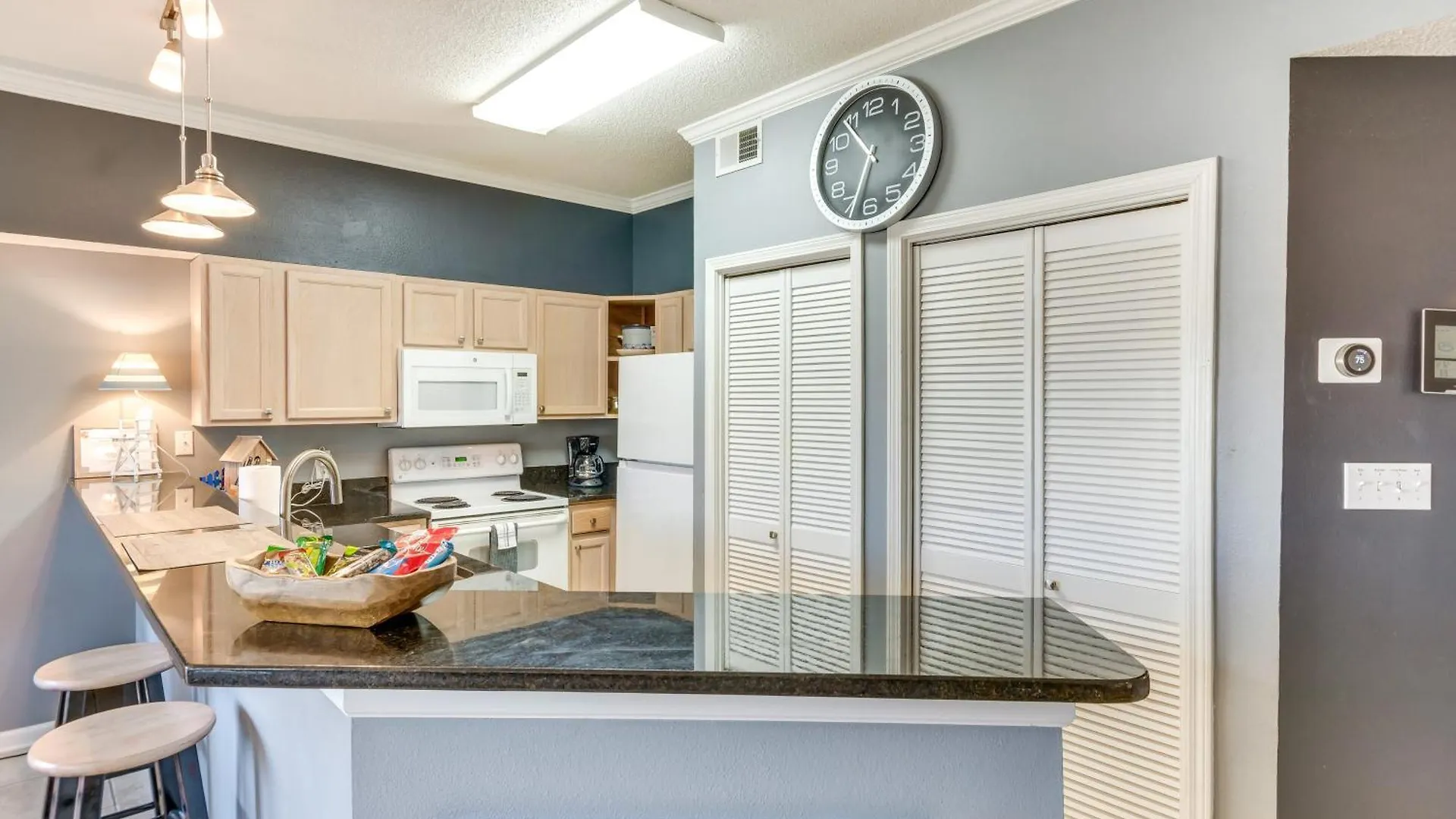 Destin Condo With Community Pools And Beach Access!